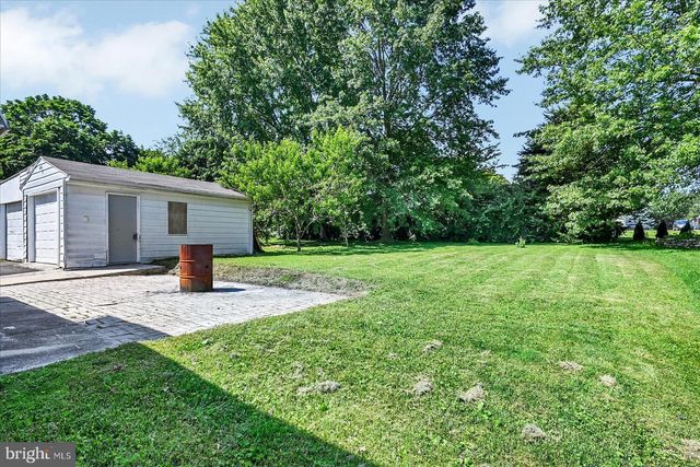 119 BECK MILL RD, Hanover, PA 17331