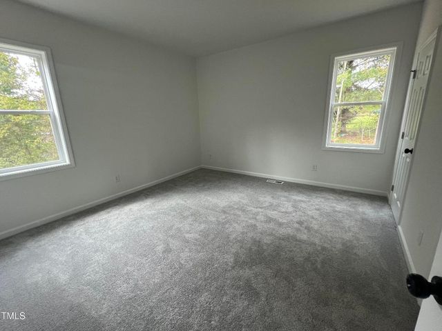 68 S Grace Way, Henderson, NC 27536