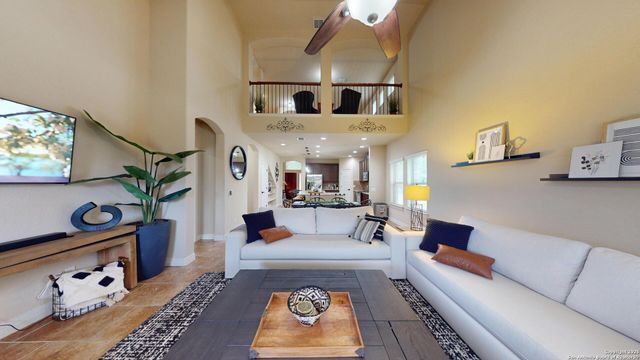 300 SADDLE SPUR, Cibolo, TX 78108