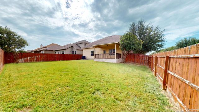 300 SADDLE SPUR, Cibolo, TX 78108