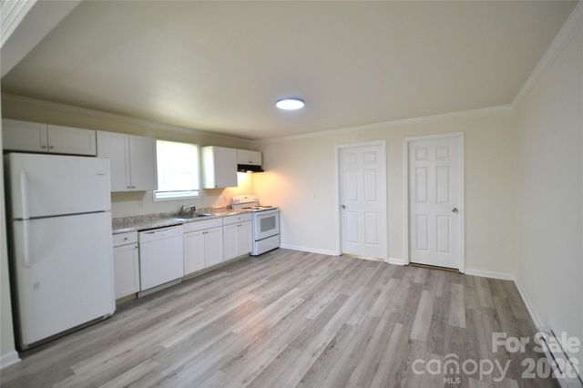 218-220 Odell Drive NW, Concord, NC 28025