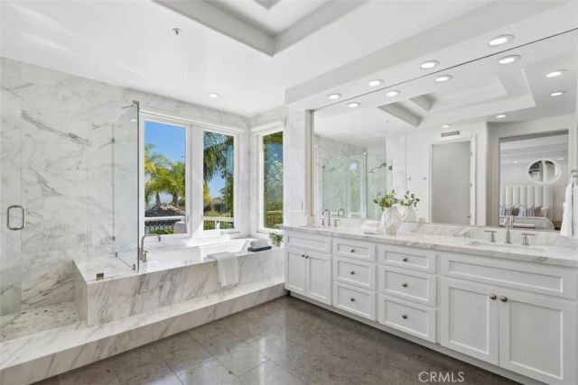 21 Chester, Irvine, CA 92603