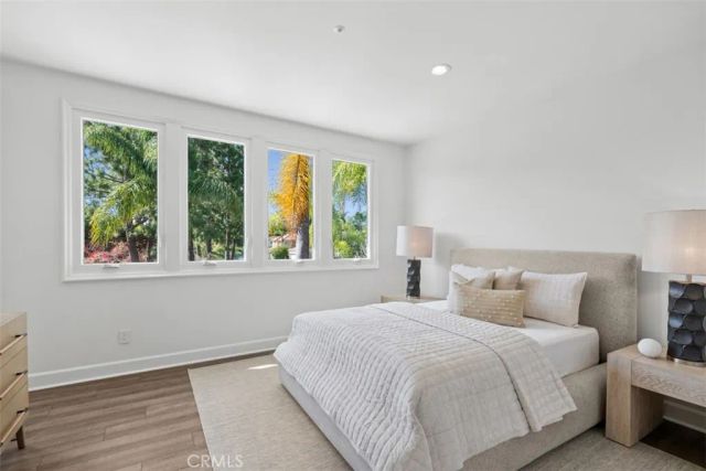 21 Chester, Irvine, CA 92603