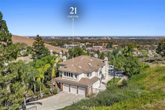 21 Chester, Irvine, CA 92603