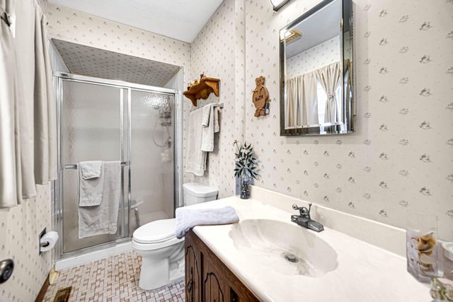 9776 W Oakridge Drive, St. John, IN 46373