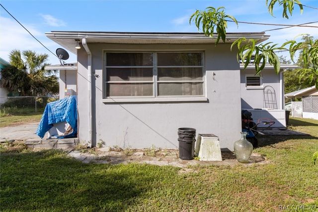 15 E Murray Street, Beverly Hills, FL 34465