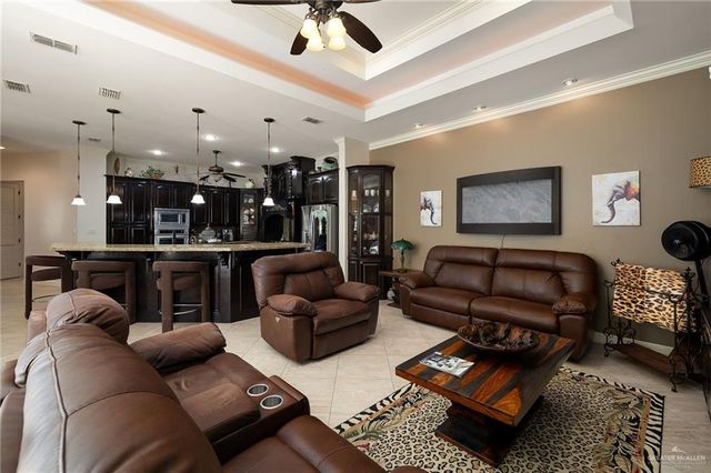 4904 Gumwood Avenue, Mcallen, TX 78501
