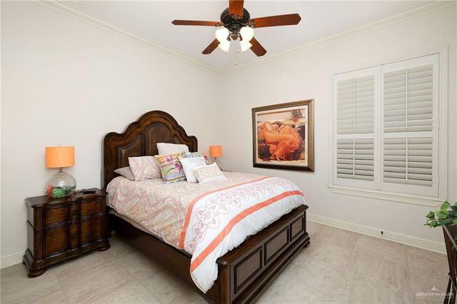 4904 Gumwood Avenue, Mcallen, TX 78501