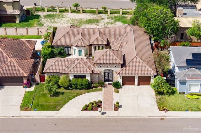 4904 Gumwood Avenue, Mcallen, TX 78501