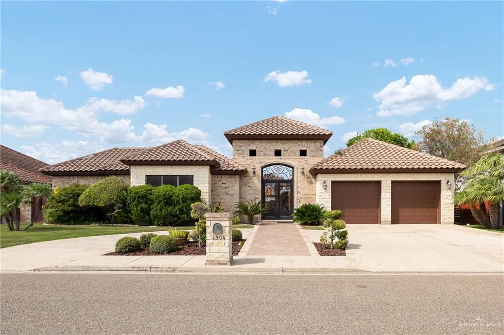 4904 Gumwood Avenue, Mcallen, TX 78501