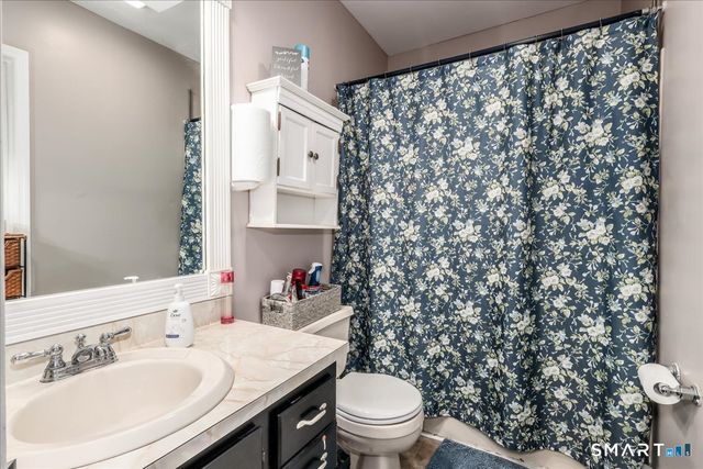 136 Pembroke Road 6-52, Danbury, CT 06811