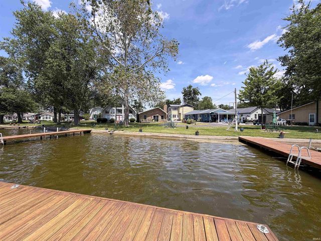 3938 N Becks Place, Monticello, IN 47960
