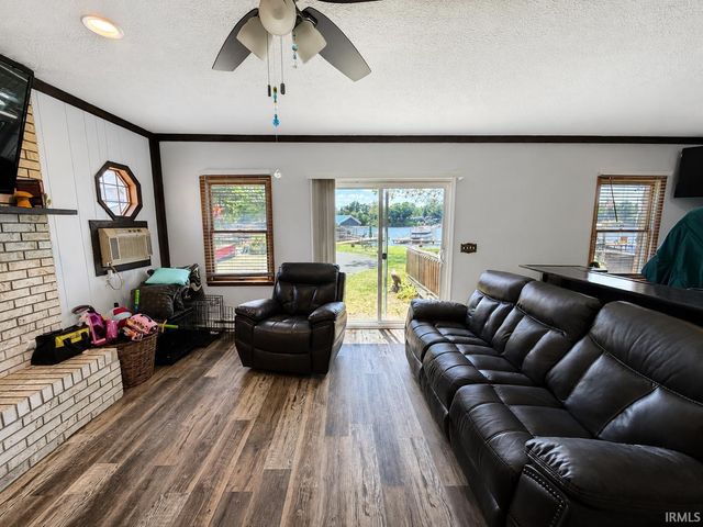 3938 N Becks Place, Monticello, IN 47960