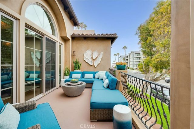 200 Avenue C, Redondo Beach, CA 90277