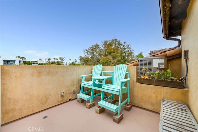 200 Avenue C, Redondo Beach, CA 90277