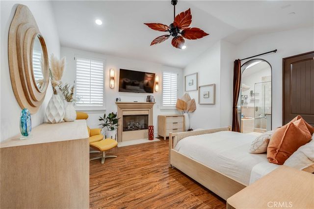 200 Avenue C, Redondo Beach, CA 90277