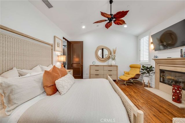 200 Avenue C, Redondo Beach, CA 90277