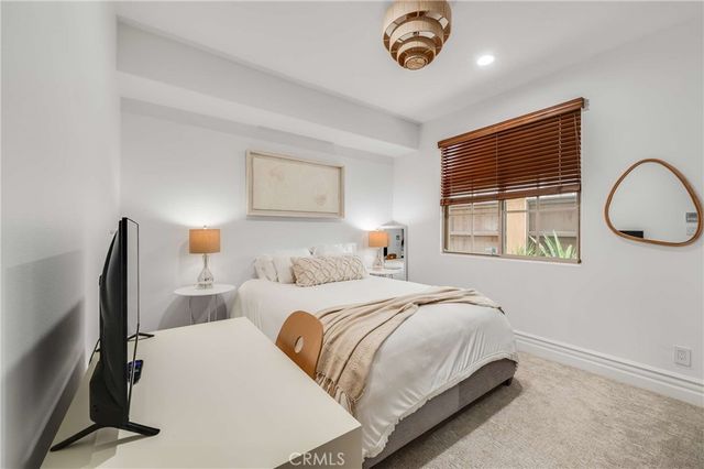 200 Avenue C, Redondo Beach, CA 90277