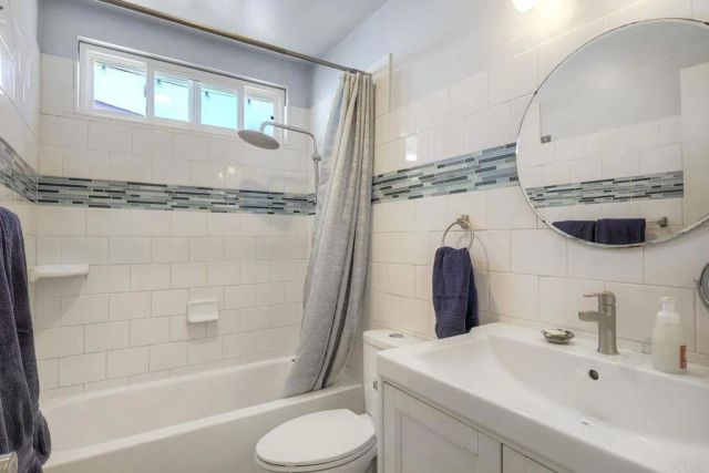 167 Avenida Del Gado, Oceanside, CA 92057