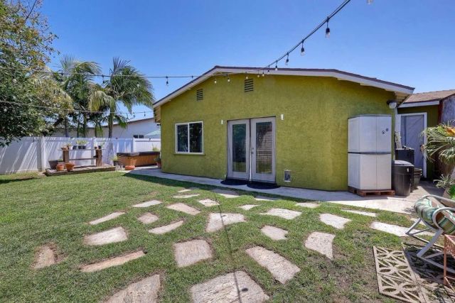 167 Avenida Del Gado, Oceanside, CA 92057