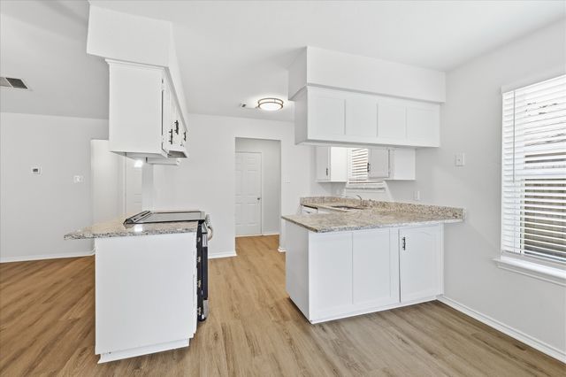 7913 Pebblebrook Drive, Watauga, TX 76148