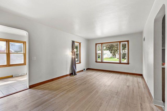 1014 Walker Street, Janesville, WI 53545