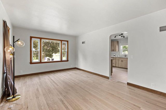1014 Walker Street, Janesville, WI 53545