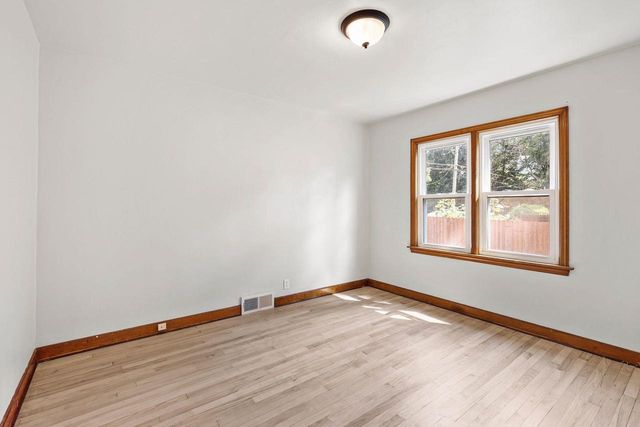 1014 Walker Street, Janesville, WI 53545