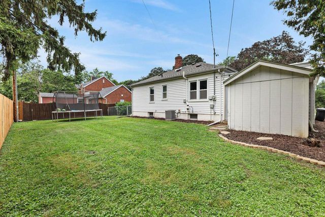 1014 Walker Street, Janesville, WI 53545