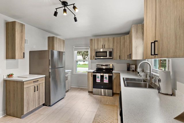 1014 Walker Street, Janesville, WI 53545