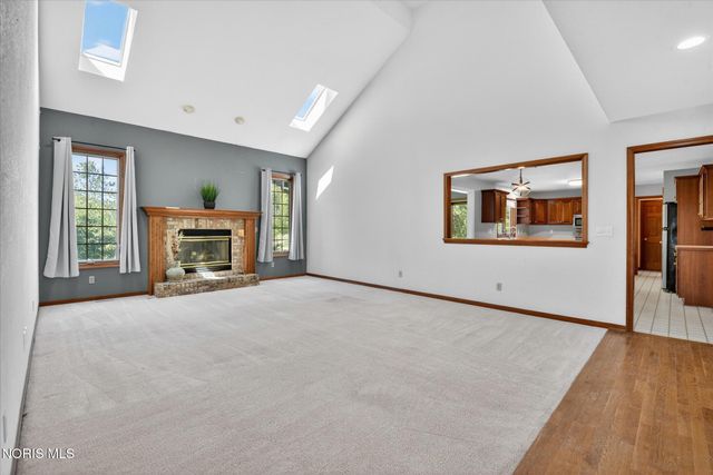 6062 Wood Drive, Waterville, OH 43566
