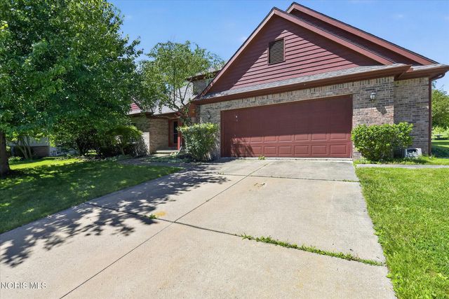 6062 Wood Drive, Waterville, OH 43566