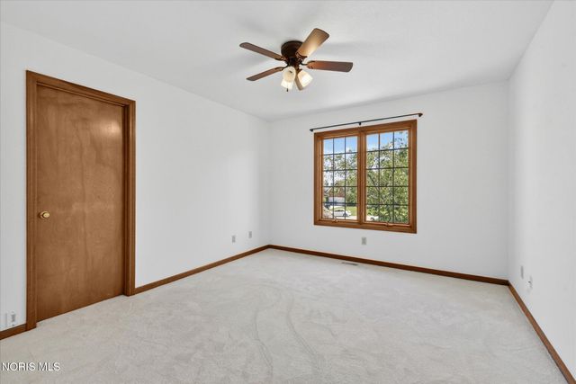 6062 Wood Drive, Waterville, OH 43566