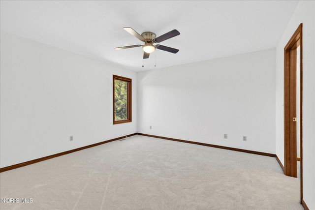 6062 Wood Drive, Waterville, OH 43566