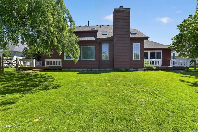 6062 Wood Drive, Waterville, OH 43566