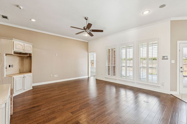 807 Evergreen Court, Keller, TX 76248