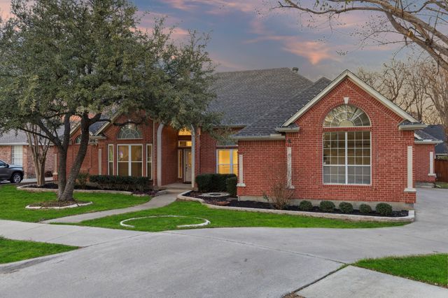 807 Evergreen Court, Keller, TX 76248