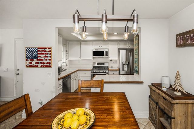 5846 Portsmouth 281, Yorba Linda, CA 92887