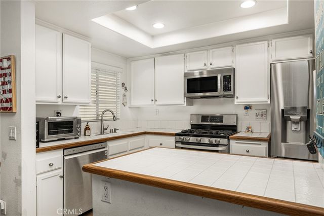5846 Portsmouth 281, Yorba Linda, CA 92887