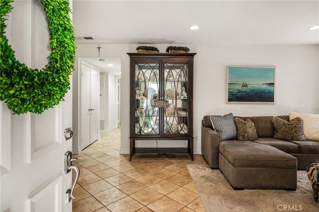 5846 Portsmouth 281, Yorba Linda, CA 92887
