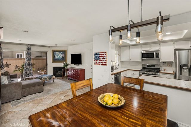 5846 Portsmouth 281, Yorba Linda, CA 92887