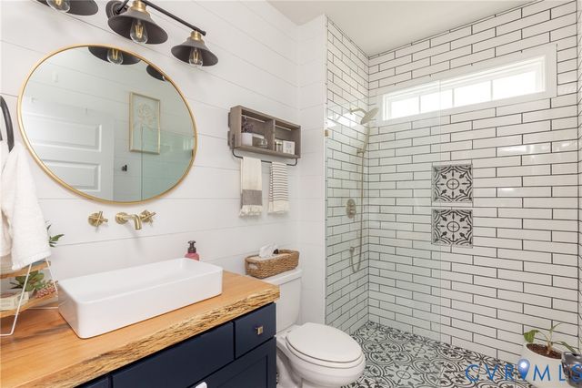 5512 Mossy Oak Rd, Moseley, VA 23120