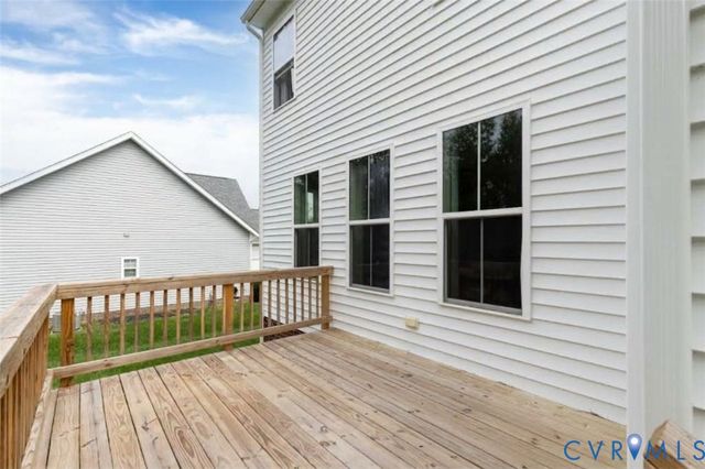 5512 Mossy Oak Rd, Moseley, VA 23120