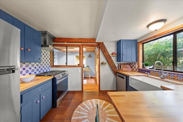 65 Hitchcock Canyon, Carmel Valley, CA 93924