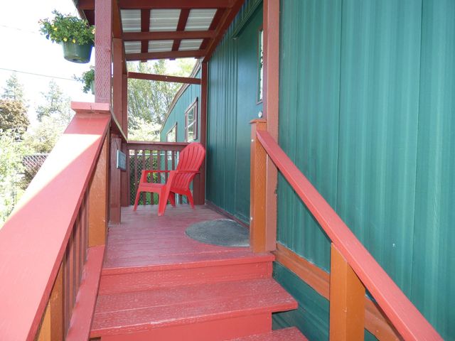 16021 W Badger Ln, Cheney, WA 99004