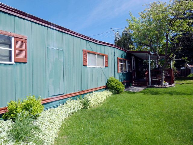 16021 W Badger Ln, Cheney, WA 99004