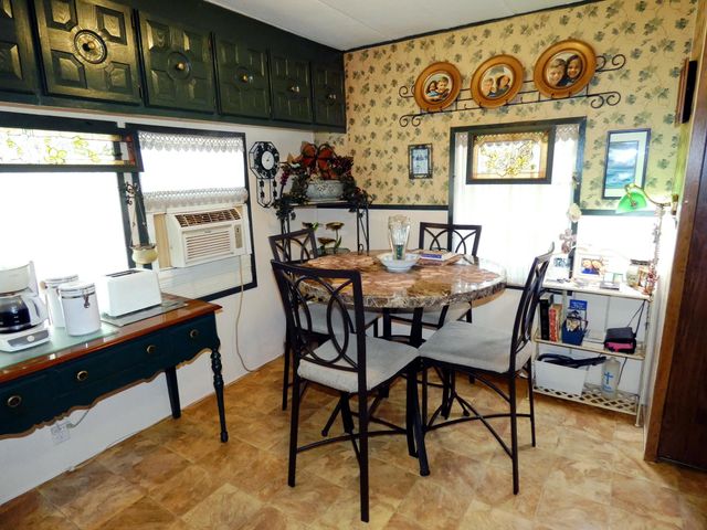 16021 W Badger Ln, Cheney, WA 99004