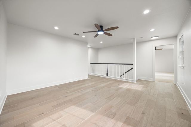 117 Waterloo DR, Kyle, TX 78640