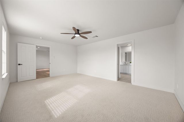 117 Waterloo DR, Kyle, TX 78640