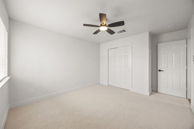 117 Waterloo DR, Kyle, TX 78640